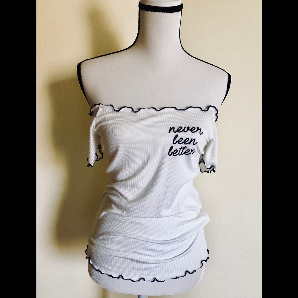 Cute fitted off the shoulder white & blue top.